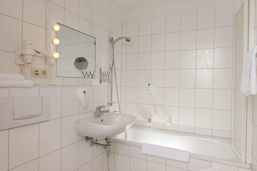 Days Inn Leipzig City Centre Quarto foto